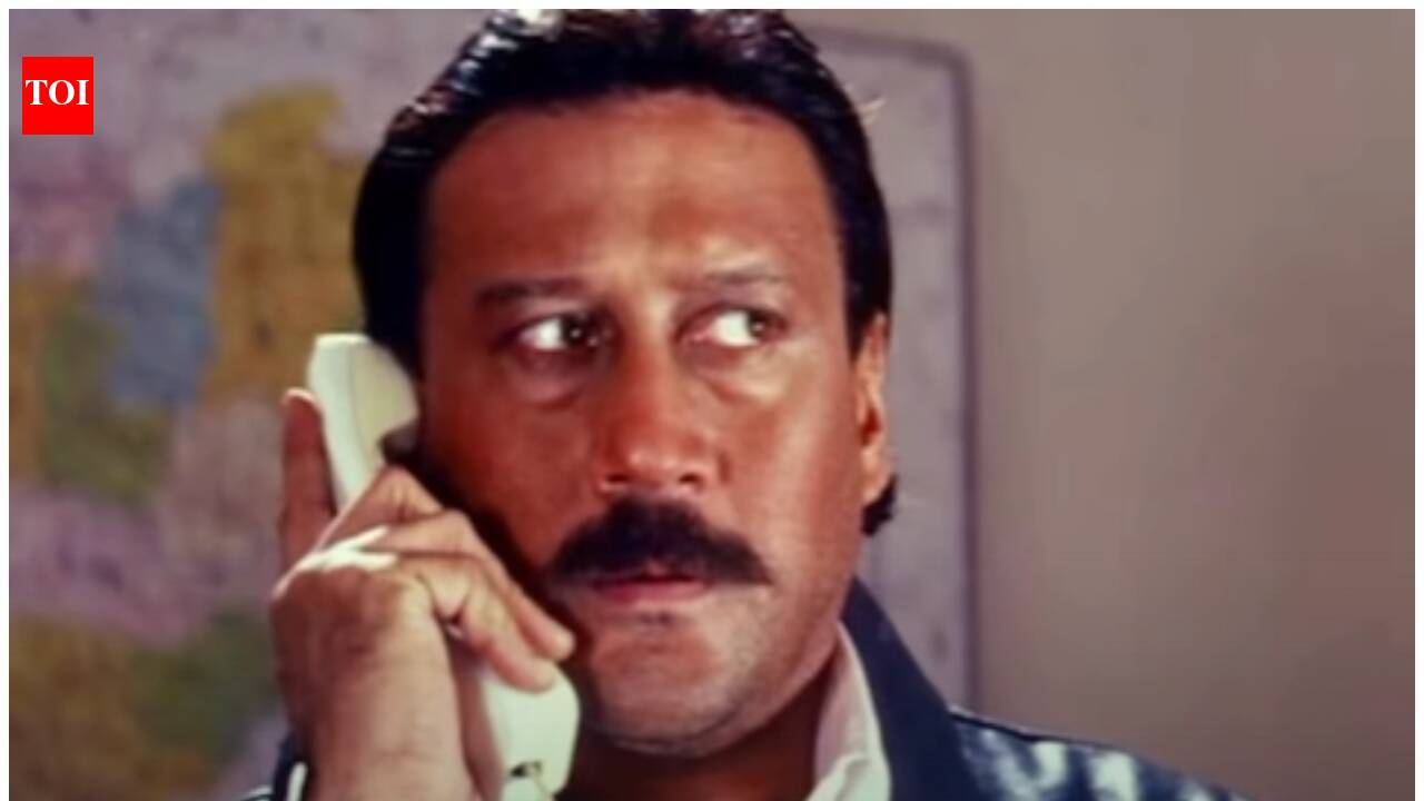 Jackie Shroff celebrates 27 years of 'Hote Hote Pyar Ho Gaya' starring Kajol, Ayesha Jhulka