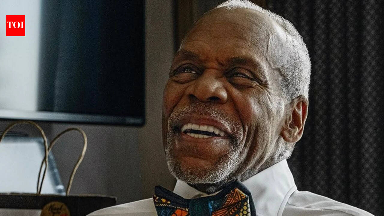 Danny Glover's daughter reflects on noticing his earliest memory struggles: 'I wonder what's going on'