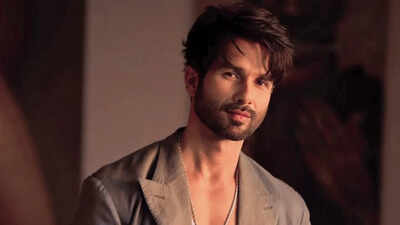 Shahid Kapoor to begin shooting Amit Ravindranath Sharma's next 'Adal Badal' in October? Here's what we know