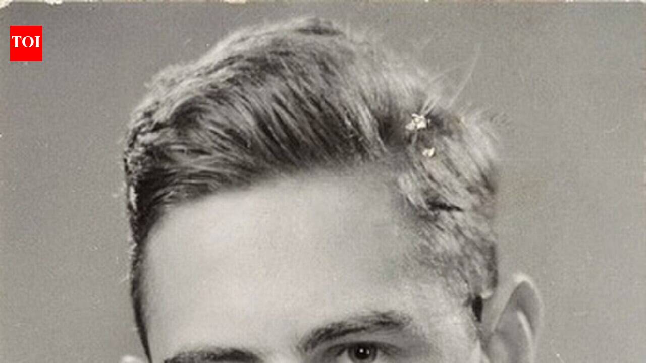 In 1958, Frank Rosenblatt unveiled the Perceptron in New York, laying the groundwork for image recognition in modern AI
