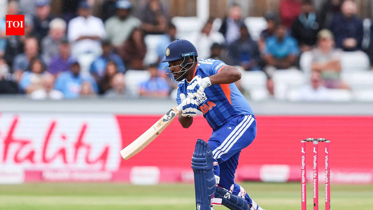 'Vaibhav will do very well, but...': Karthik settles Samson vs Sooryavanshi debate