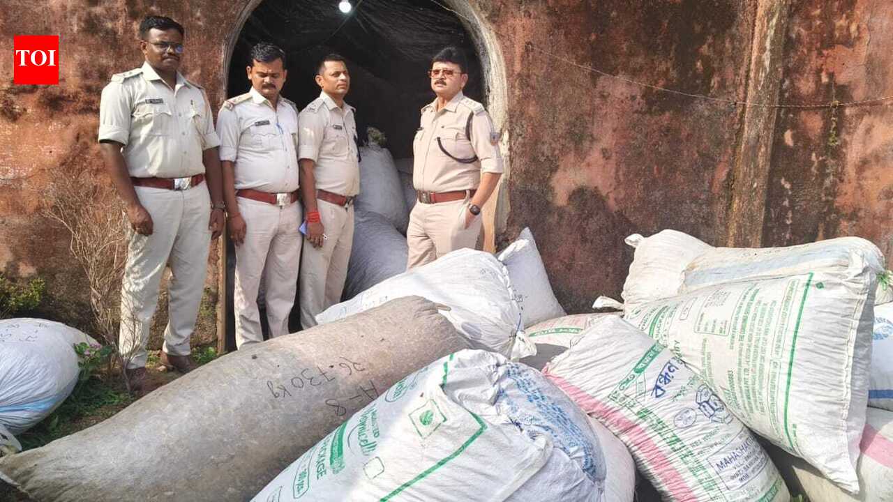 697kg of poppy husk seized from H’bag
