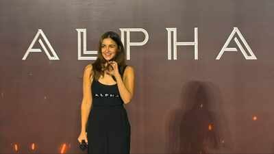 Alia Bhatt receives a roaring welcome in Pune, says ‘Being in Pune feels like coming home’