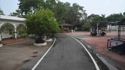 10, Circular Road falls silent as Rabri family moves out