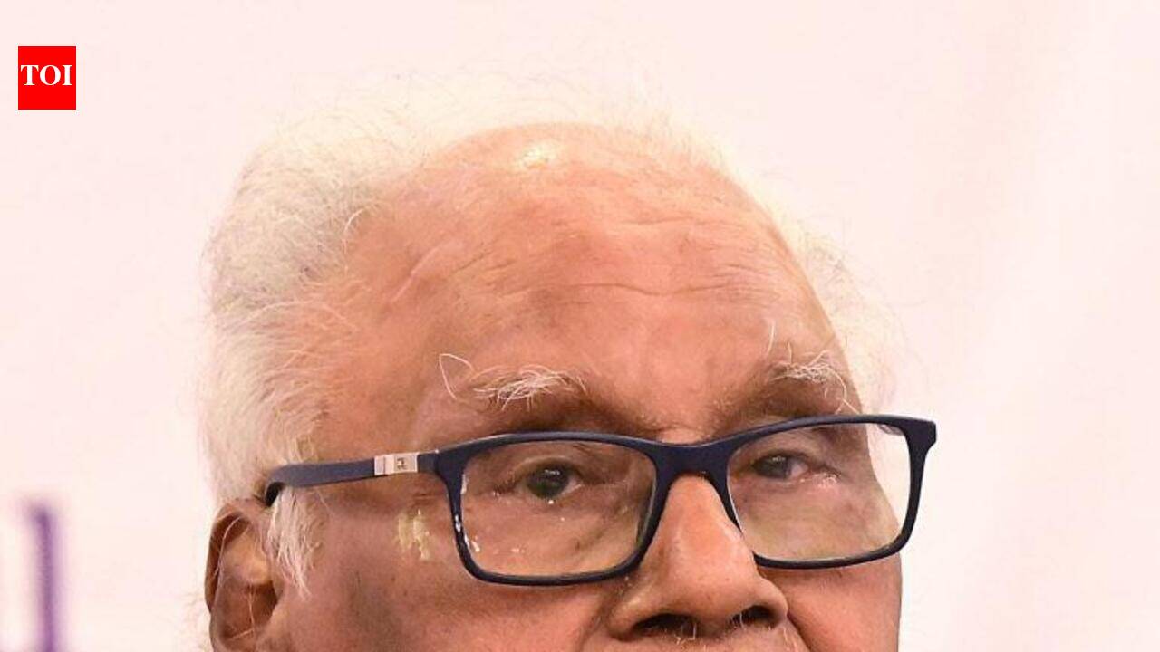 Dharwad celebrates CNR Rao’s 93’rd birthday