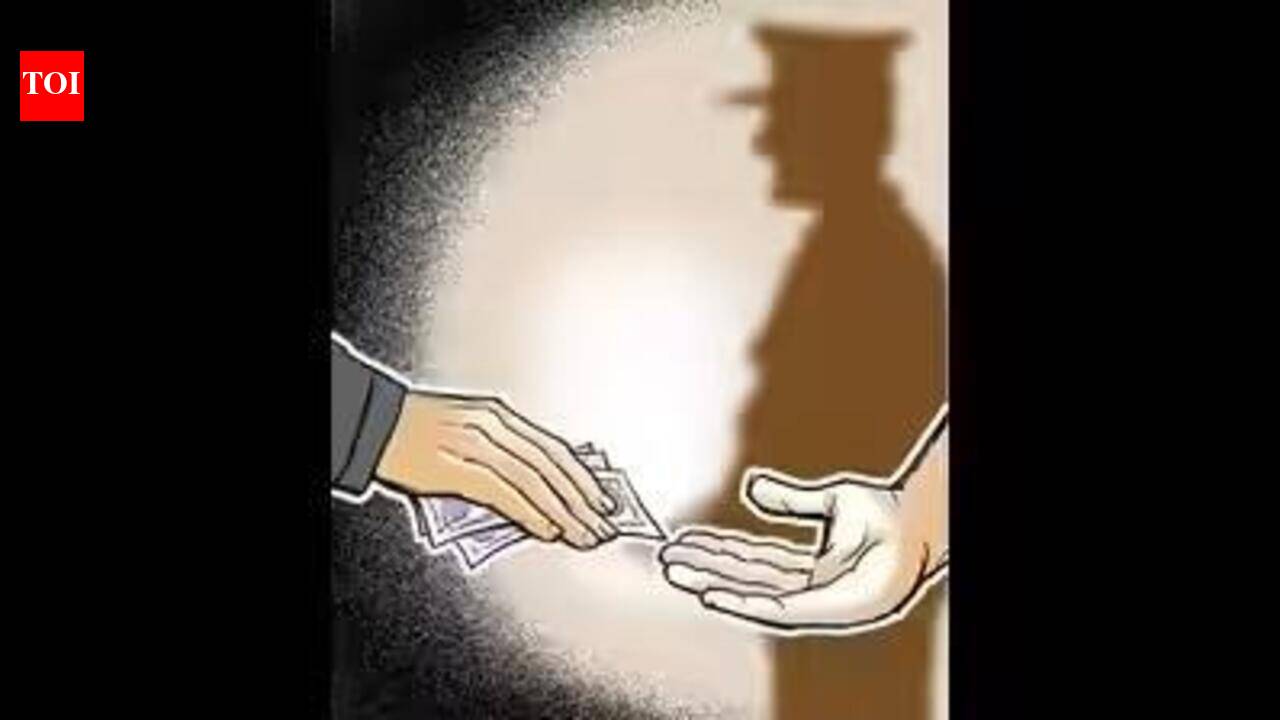 VAO held while accepting ₹5,000 bribe for patta transfer in Chengalpet