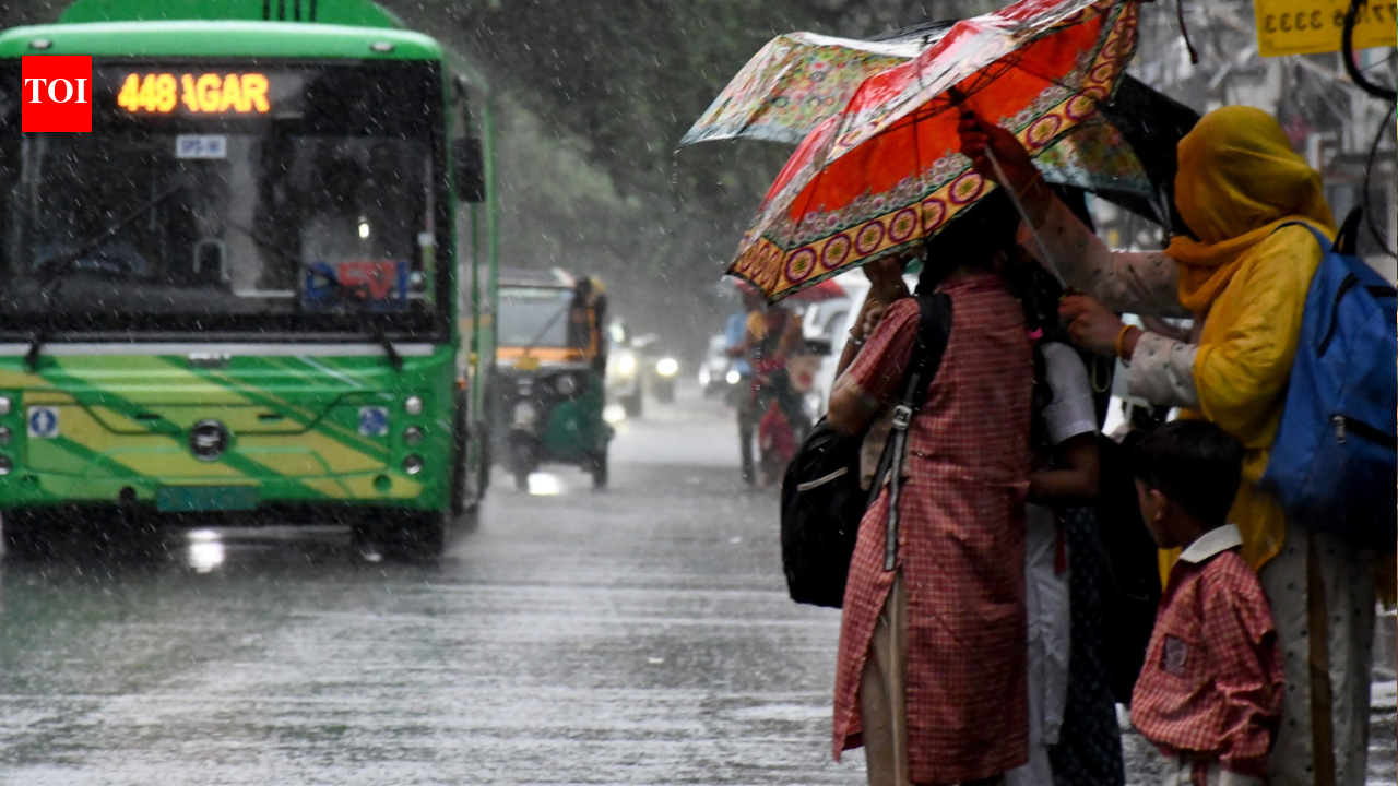 Delhi receives monsoon showers after 5-day delay; first July onset in 4 years