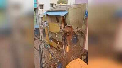 40-year-old Bengaluru building tilts after nearby excavation