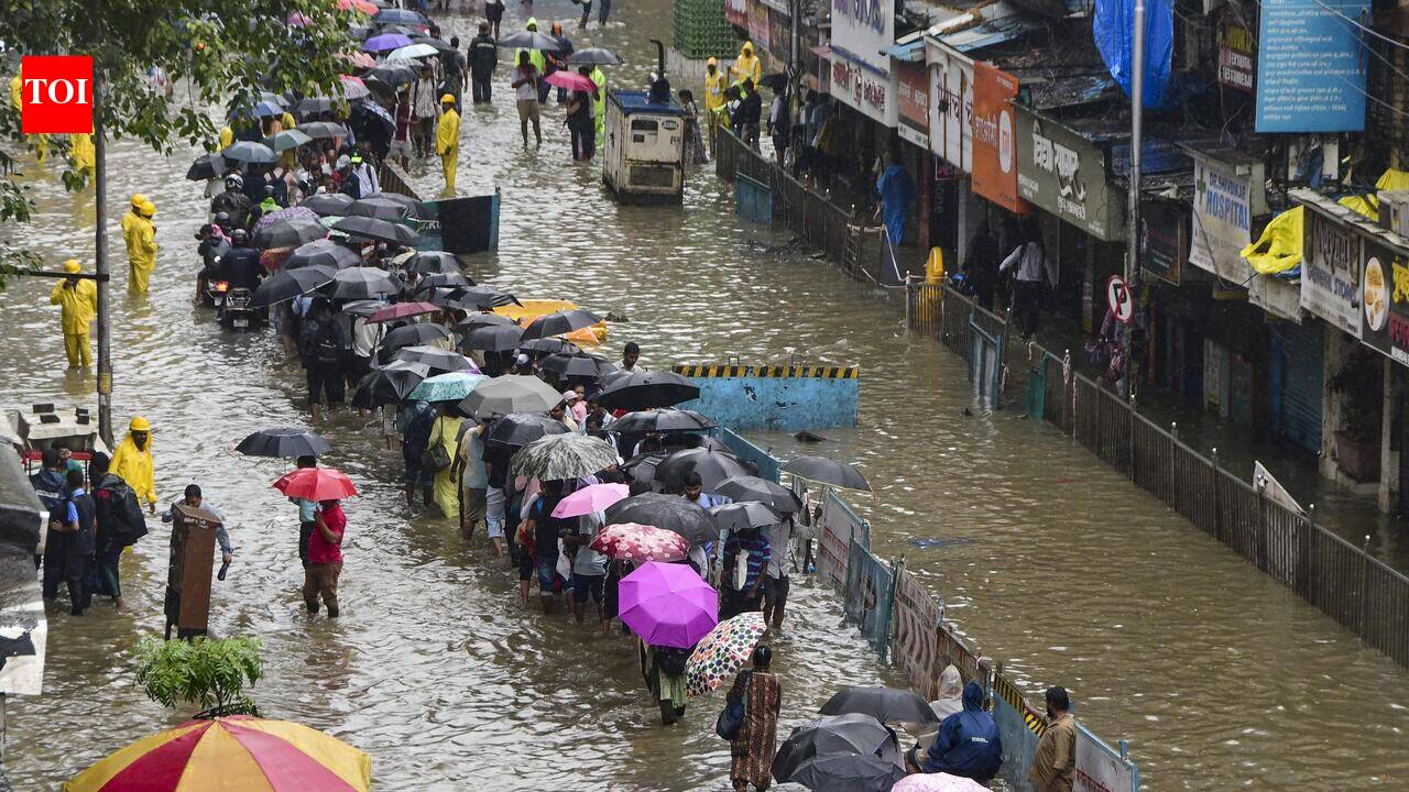 July kicks off on a wet note as Mumbai records over 300mm rainfall in 2 days