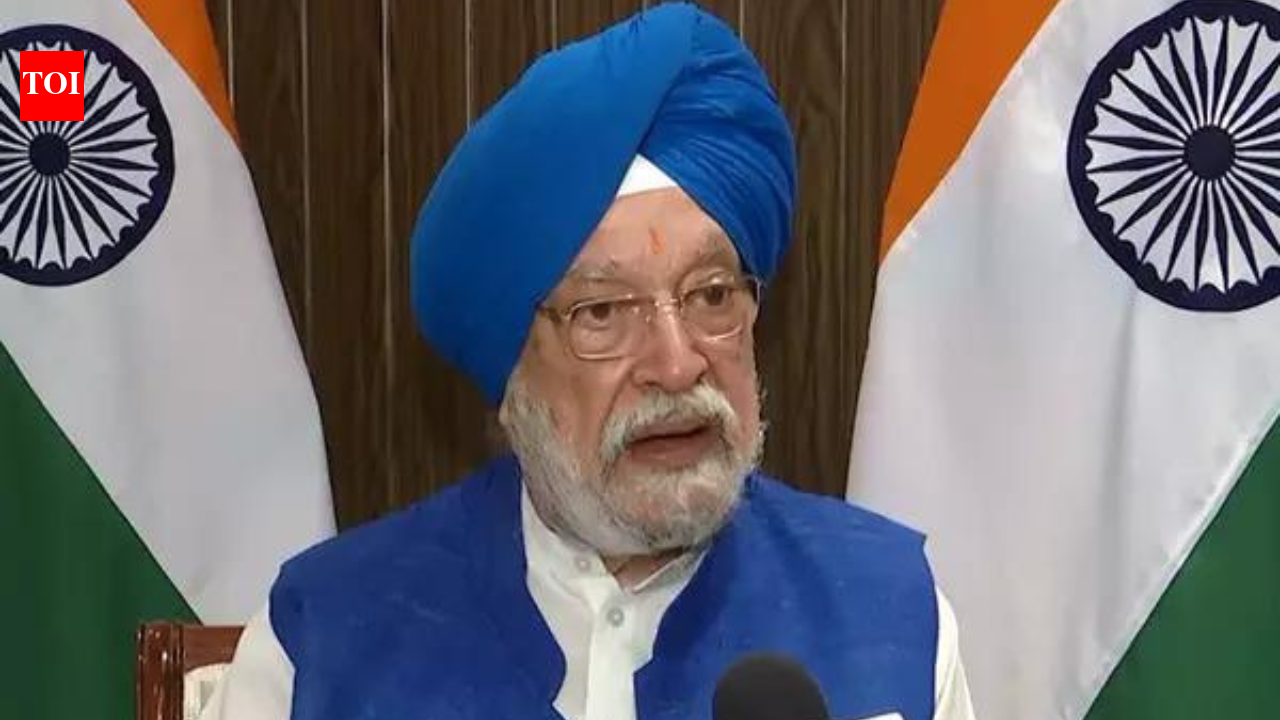 ‘Minor’ drop in mileage of vehicles due to E20, says Hardeep Singh Puri