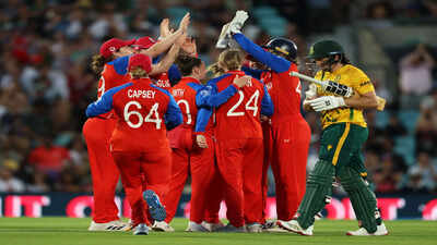Women's T20 World Cup: It's England vs Australia in the final after Nat Sciver-Brunt's heroic return against South Africa