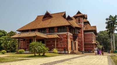 Royal house name ideas with Indian roots that exude heritage and grandeur