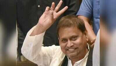 Kabir skips Shaktipur PS summons, threatens to gherao it