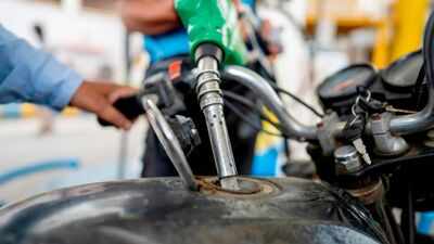 Govt debunks E20 ethanol blending 'myths'; rejects viral claim on water use, engine damage