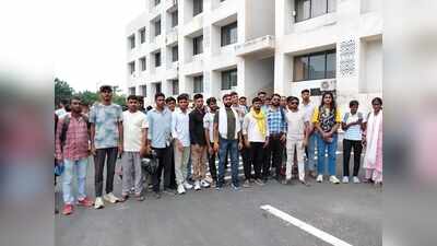 Home guard recruits meet Dhanbad DC over delay in appointment