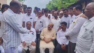  Bommai demands SIT probe, action against cops
