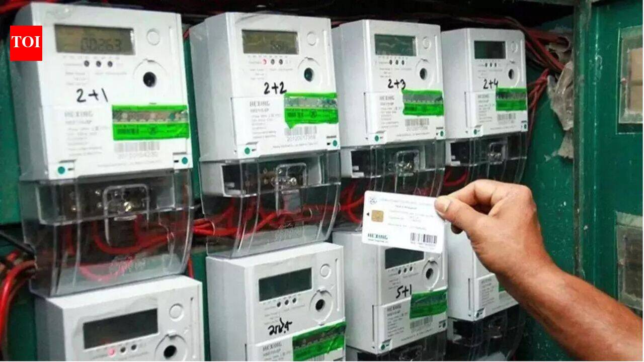 UPPCL limits smart meter refunds to 93,138 consumers despite overcharging claims