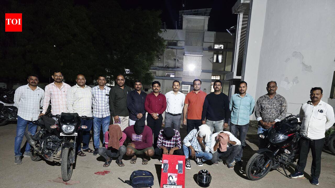 Jalna: Five held for chain-snatching