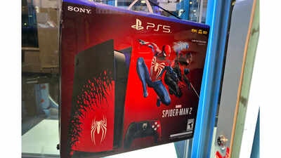 Former PlayStation Studios boss Shawn Layden on Sony ending physical game discs: It's a fairly dramatic decision because …