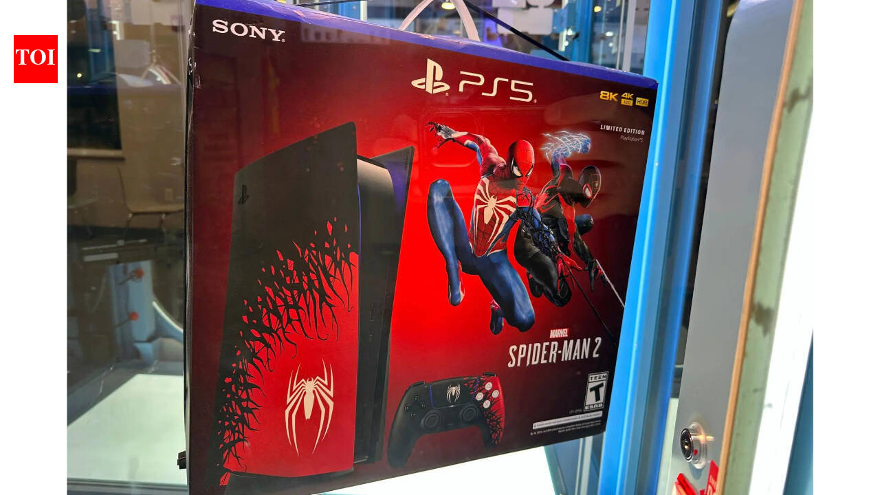 Former PlayStation Studios boss Shawn Layden on Sony ending physical game discs: It's a fairly dramatic decision because …