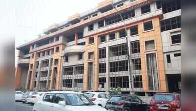 LIT slashes reserve price to ₹182cr in fresh bid to auction its white elephant