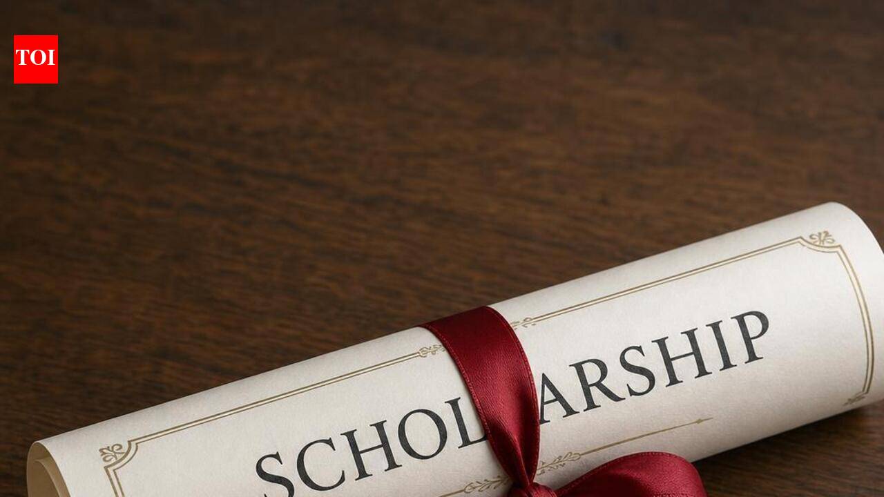 State to notify revamped Vivekananda scholarship scheme next week
