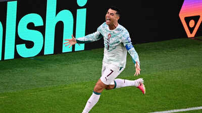 Cristiano Ronaldo reaches out to Venezuelan boy who lost everything in earthquake