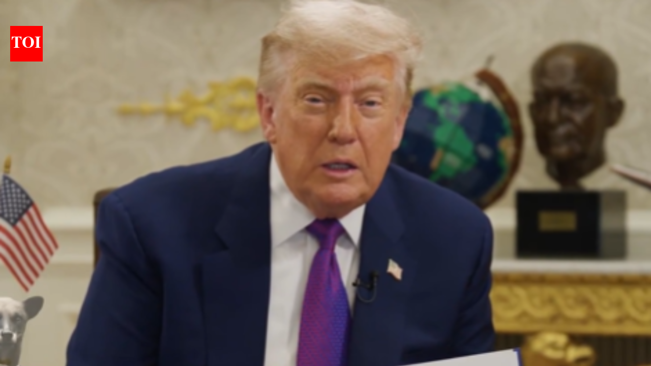 'The press would go wild': Trump suggests inviting Obama, Biden to football watch party