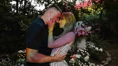 13 minutes after Taylor Swift and Travis Kelce said ‘I do,’ NYC’s rainbow stole the wedding