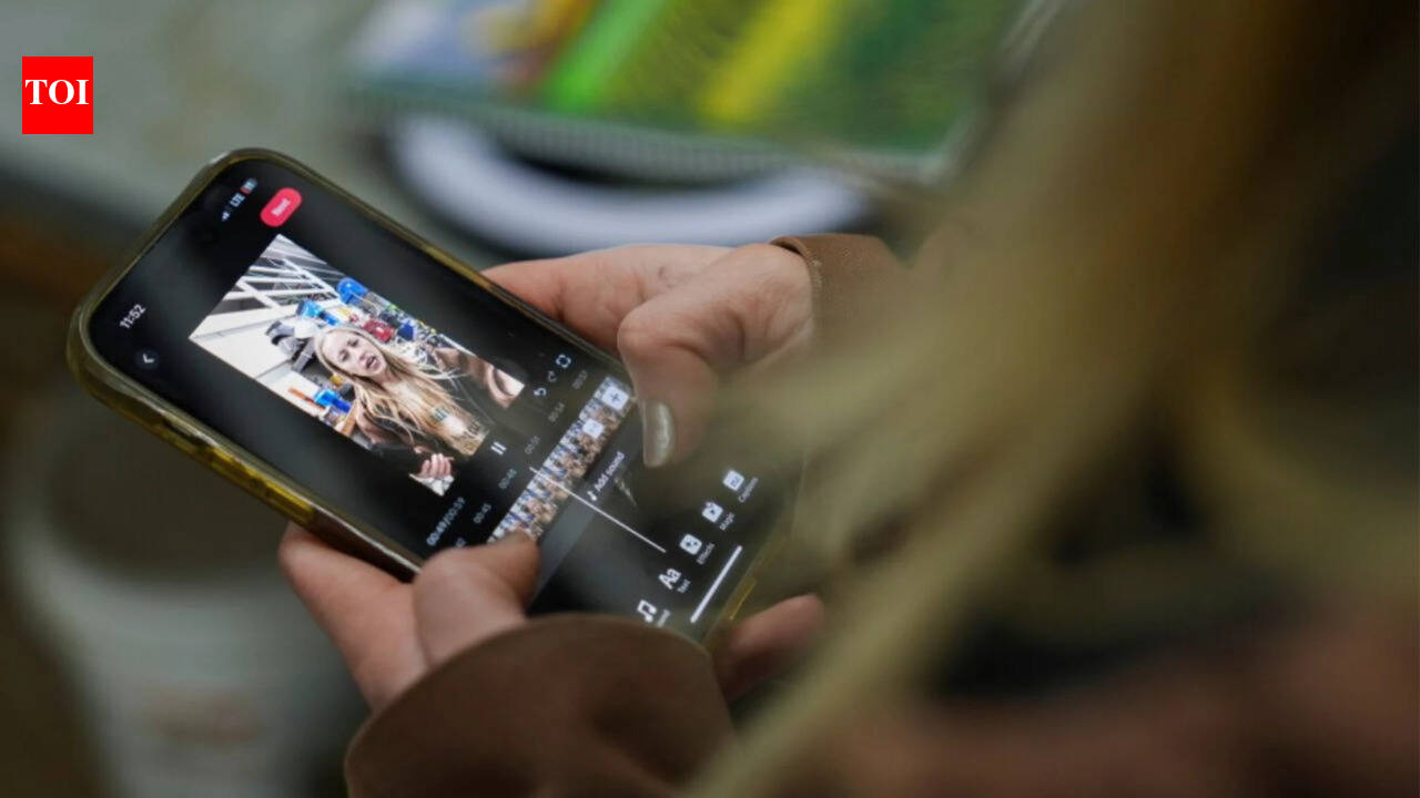 UK parents urged not to share children's photos publicly over AI-enabled child abuse risks