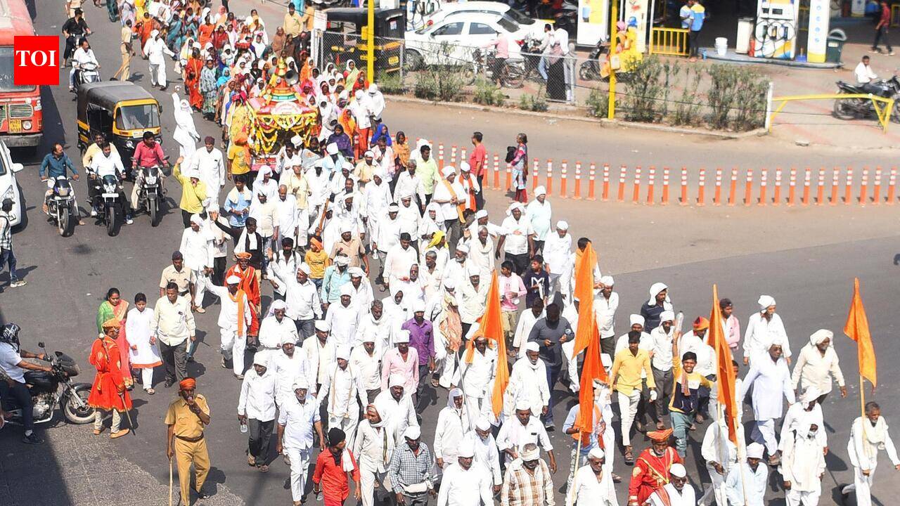 51 health teams to accompany 12,000 warkaris from Chhatrapati Sambhajinagar to Pandharpur
