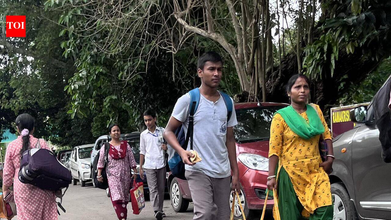RKM Hostels Empty Out As Students Leave For Home