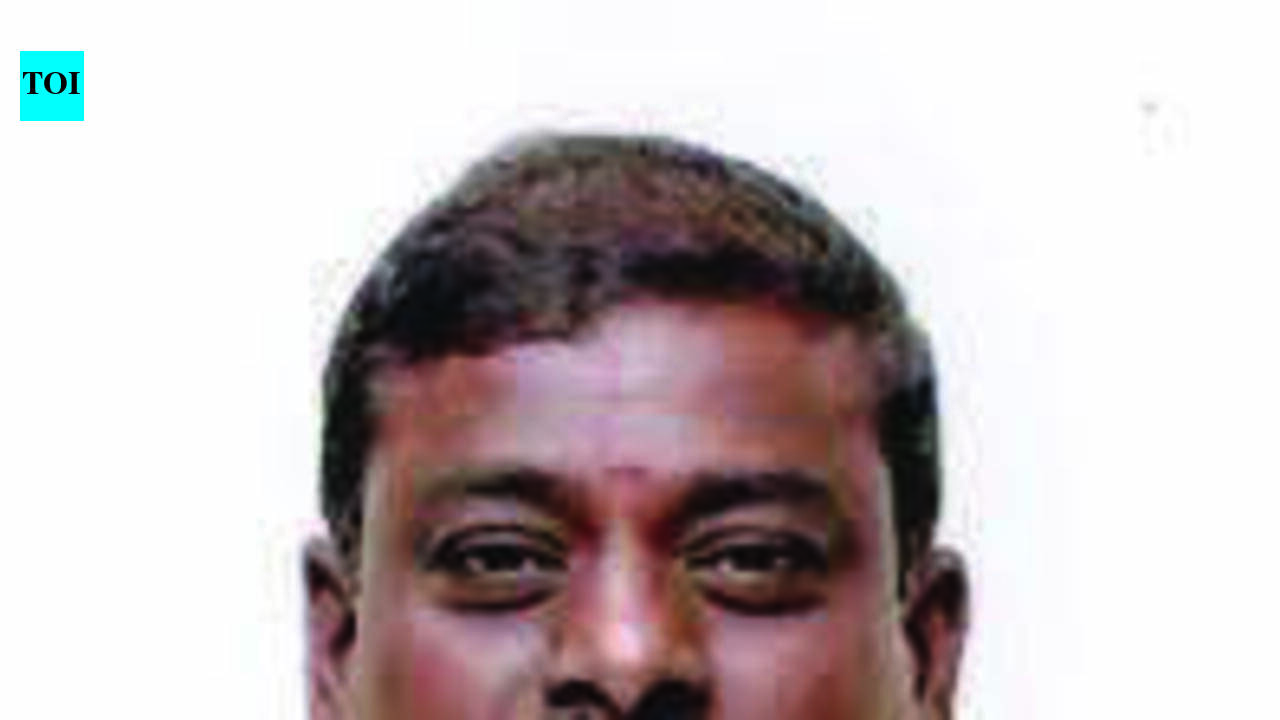 Kovilpatti DMK MLA, TVK district secretary cross sword