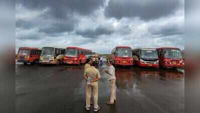 MSRTC schedules go for a toss as waterlogging & jams take toll; cab drivers find only few passengers