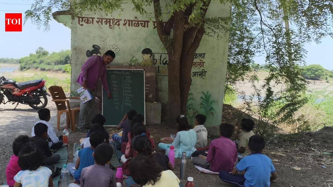 58 Beed ZP schools function without buildings, many hold classes under trees & in temples