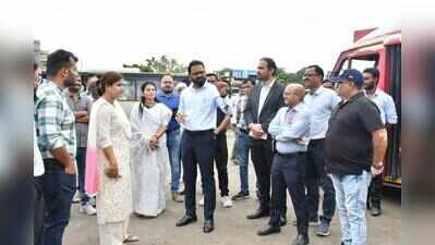 After TOI Report, NMC Commissioner Orders Pothole Repairs At Mor Bhavan Depot