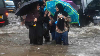 Heavy rain batters Mumbai: Intense showers bring 80% of city's July average rainfall in just 4 days; IMD issues 'red' alert