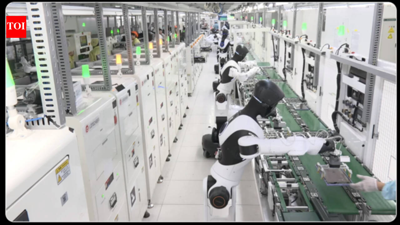 17,625 tablets in 64 hours: China's Agibot completes world's first livestream of humanoid robots inspecting production line with 99% accuracy