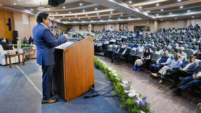 IIM Kozhikode admits record 66% women in PGP MBA batch for 2026-28 academic session