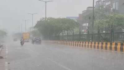 Heavy rain and gusty winds batter Delhi-NCR; 15 flights diverted due to bad weather