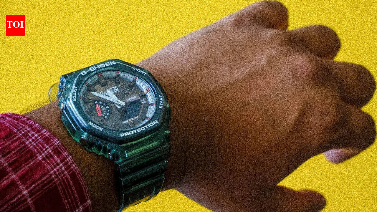 G-Shock's CasiOak for Coca-Cola's 140th anniversary wears like a Coke bottle on your wrist