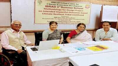 Experts discuss community-led models and green jobs at Kolkata climate workshop