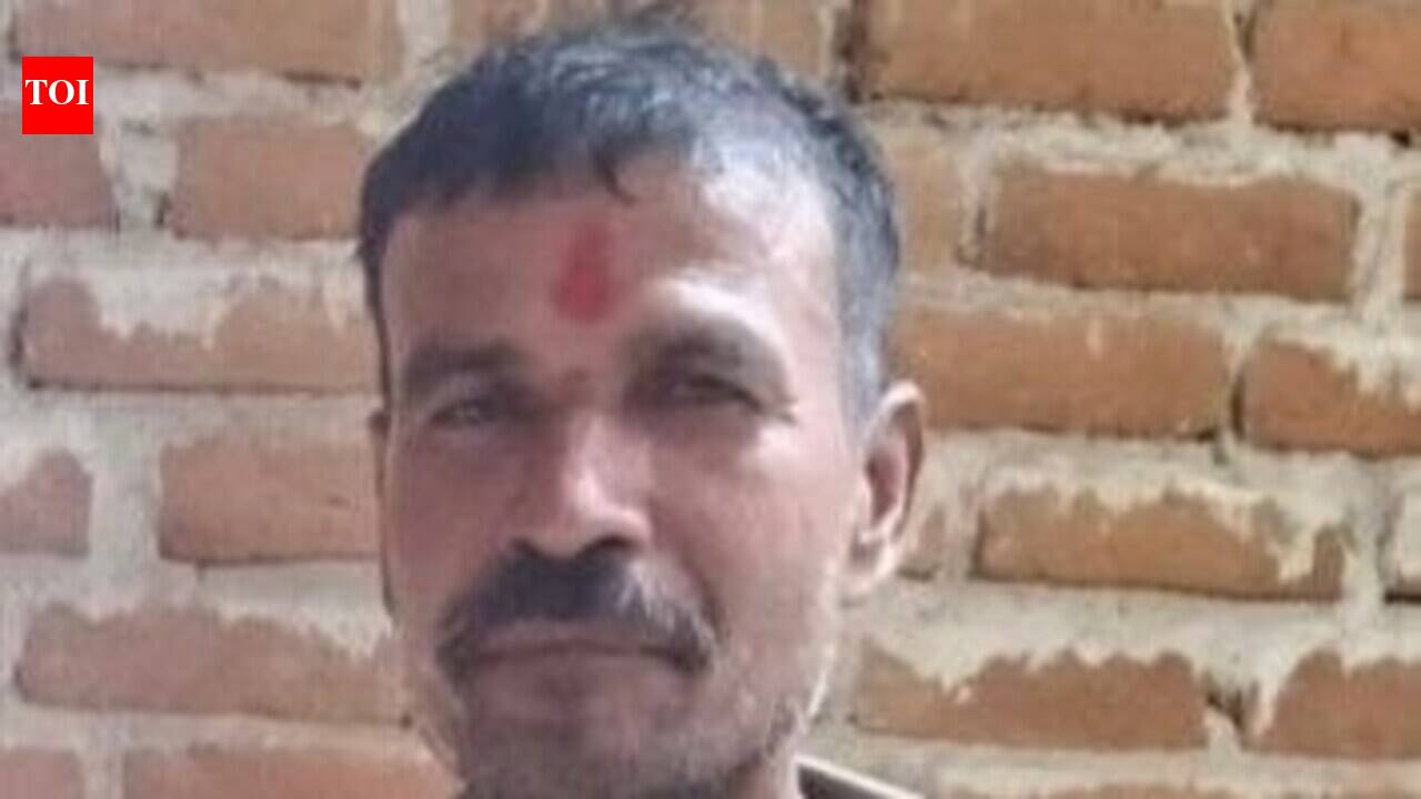 Chatra man mowed down by speeking truck