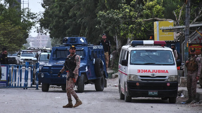 Pakistan air force captain gunned down in broad daylight while rescuing  woman - The Times of India