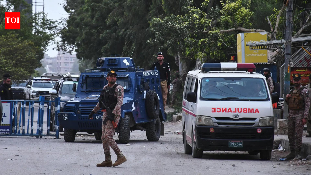 Pakistan air force captain gunned down in broad daylight while rescuing woman