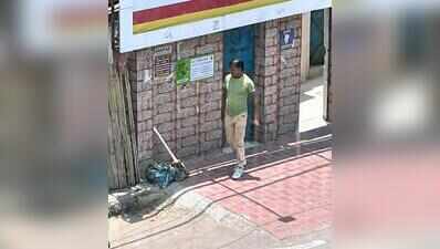 In 5 yrs, MCD barely issued challans for urinating, spitting in public as toilets crumbled