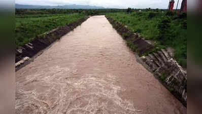 Father and son swept away while bathing in Hisar canal, rescue ops on