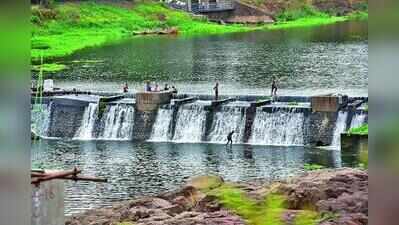 Ulhas river breaches warning level at two locations