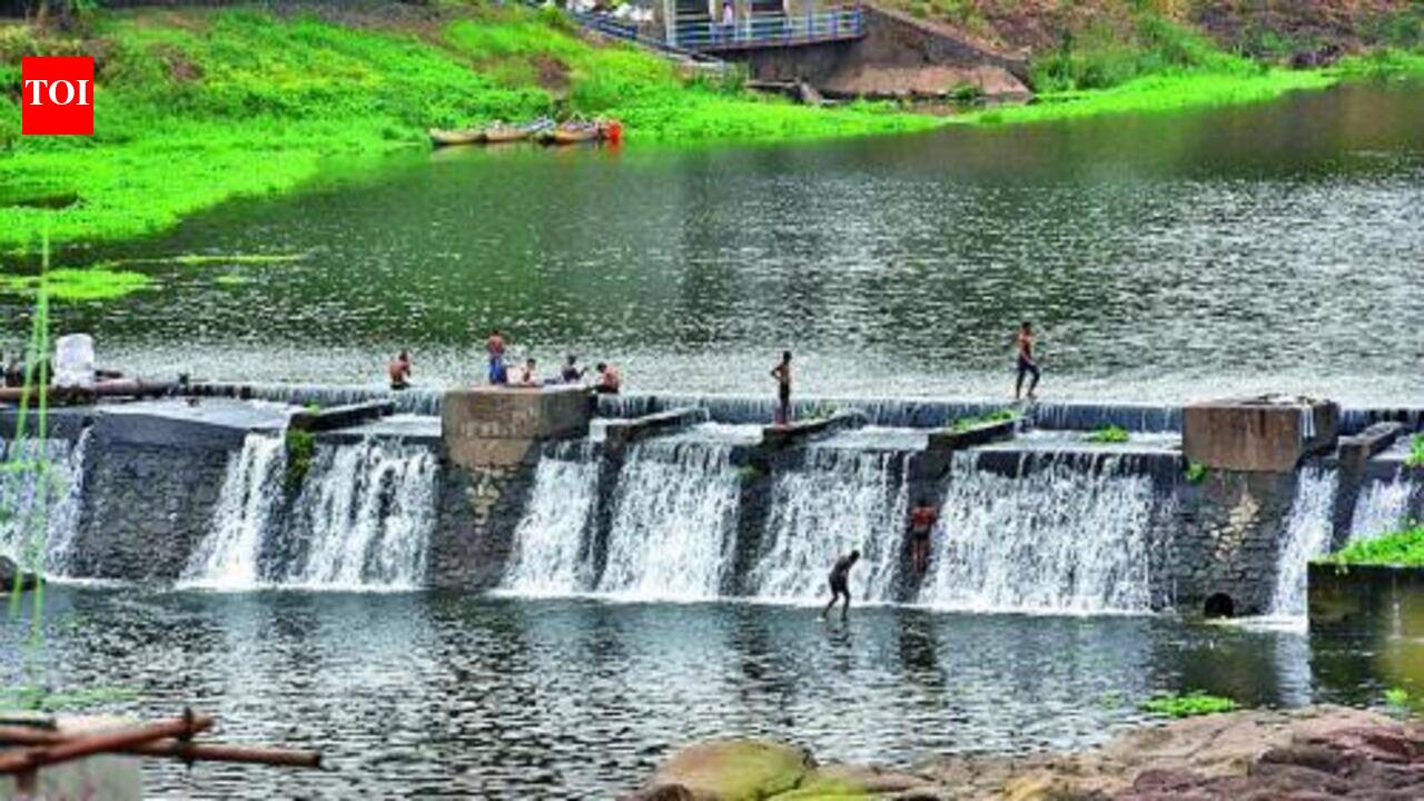 Ulhas river breaches warning level at two locations