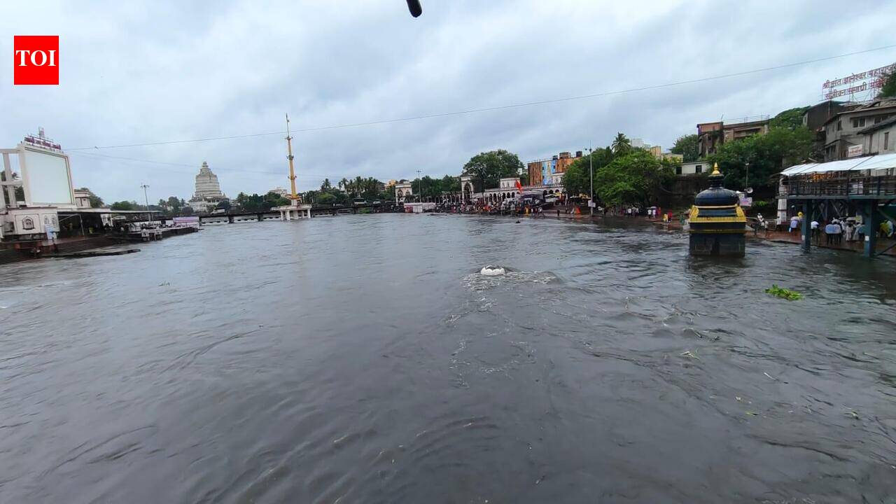 Alandi civic body urges devotees to stay away from rising Indrayani